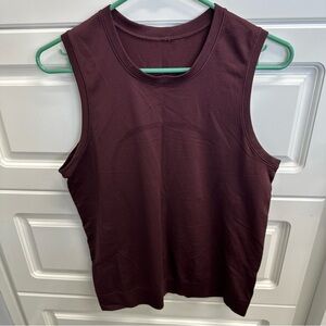 Lululemon Athletica Swiftly Breathe Muscle Tee, Size 6, Burgundy